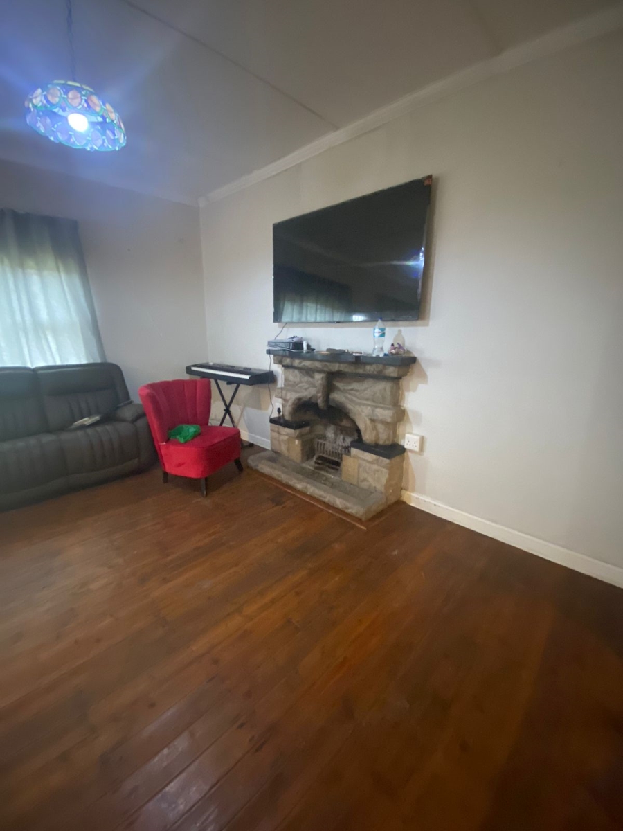 To Let 3 Bedroom Property for Rent in Amberdale Eastern Cape